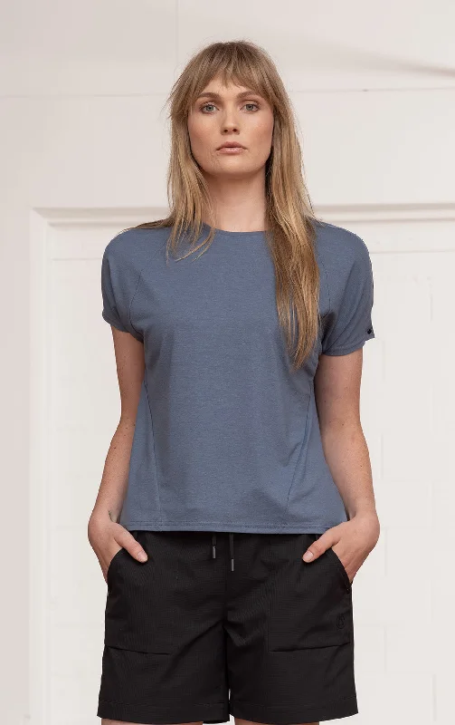 PERFORMANCE RAGLAN TEE Contemporary 